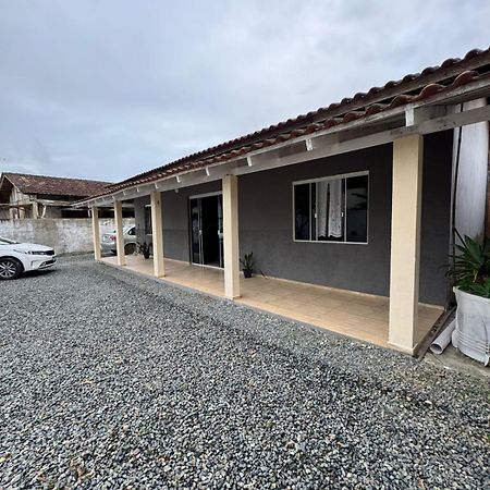 Casa A 900M Do Beto Carrero Vila Penha  Exterior foto